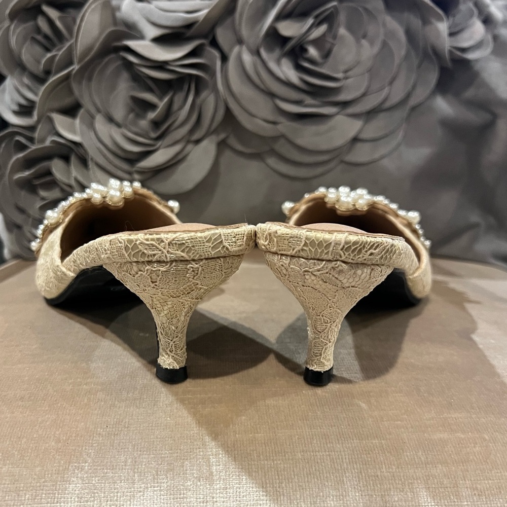 Shoes - Picture 3 of 5